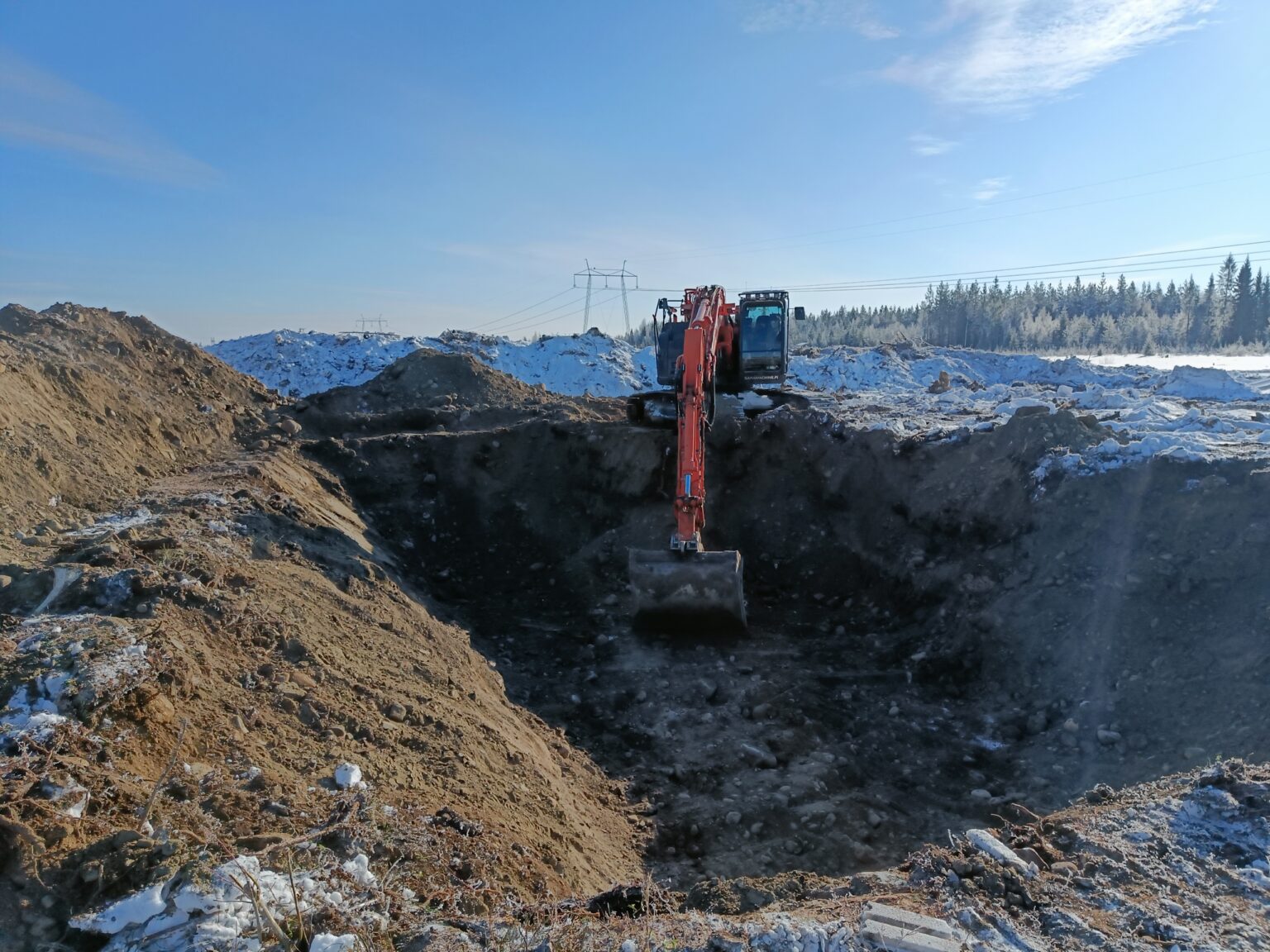 Voimalinja maarakentaminen, kaivuutyöt, louhinnat, raivaukset